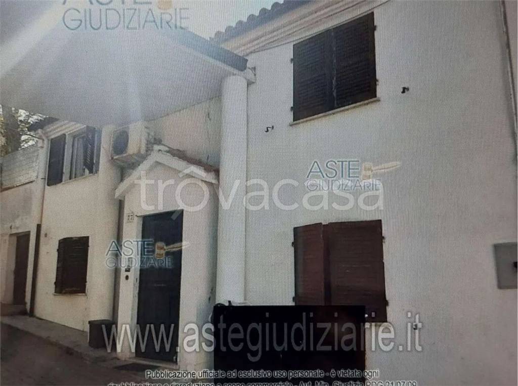 appartamento in vendita a Santa Maria Nuova in zona Collina