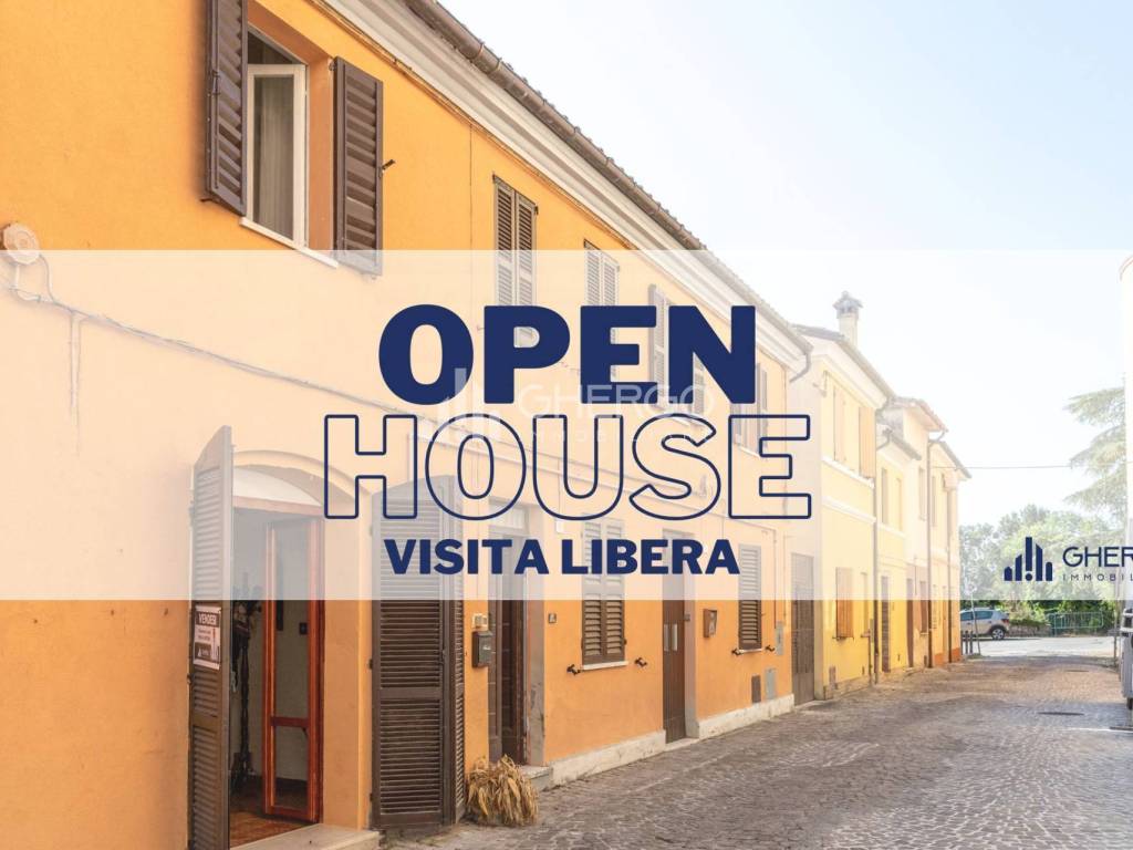 casa indipendente in vendita a Santa Maria Nuova in zona Collina