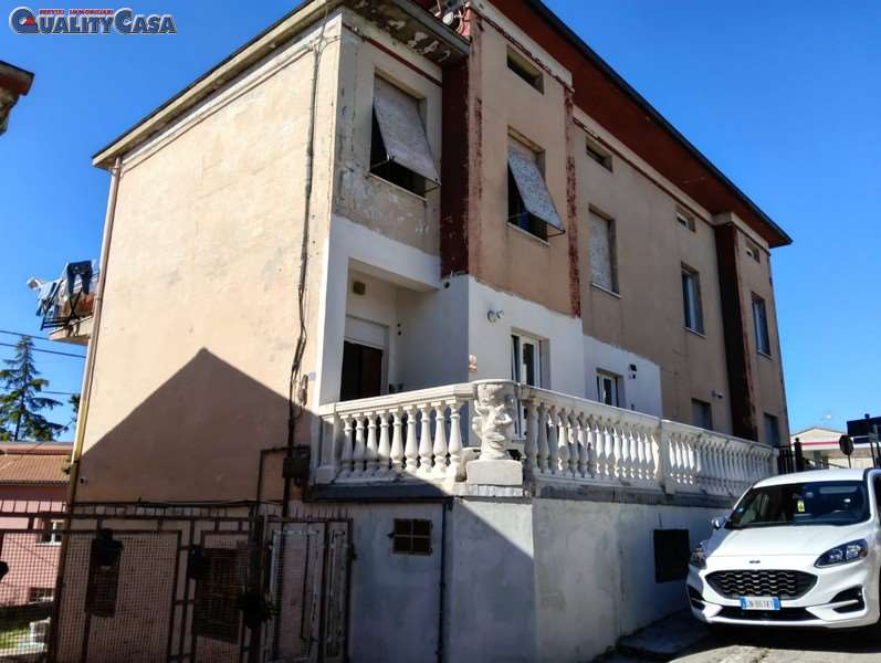 casa indipendente in vendita a Santa Maria Nuova in zona Collina