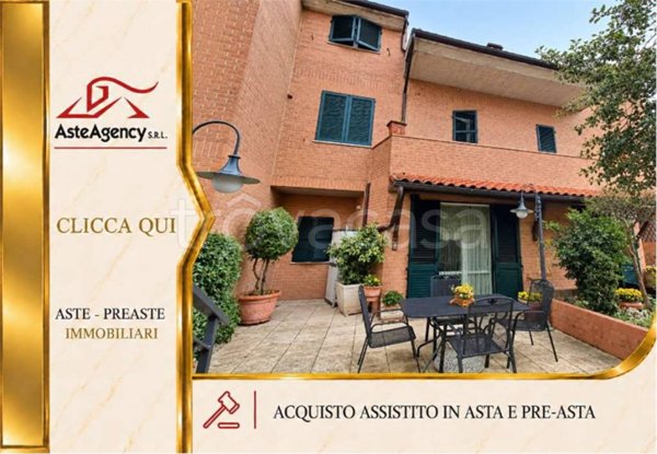 appartamento in vendita a Santa Maria Nuova in zona Collina