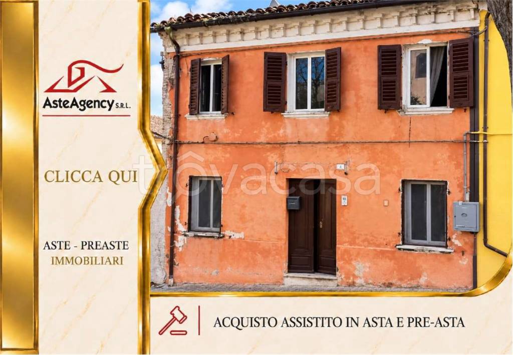 casa indipendente in vendita a Santa Maria Nuova in zona Collina