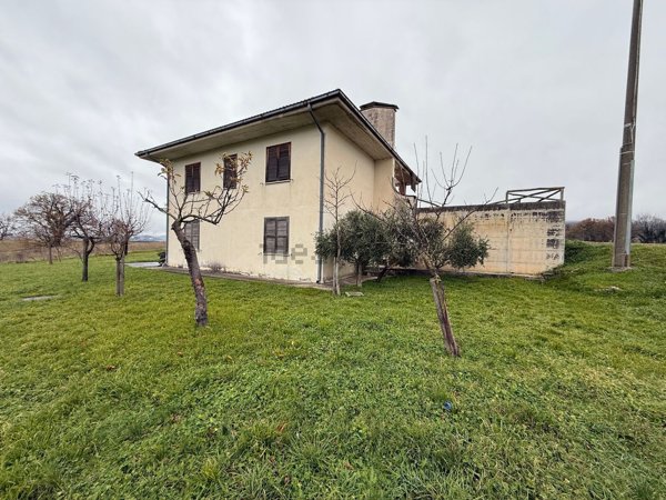 casa indipendente in vendita a Sassoferrato in zona Serra San Facondino
