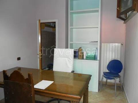 ufficio in vendita a Sassoferrato in zona Borgo Sassoferrato