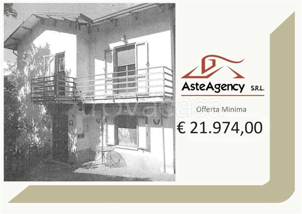 casa indipendente in vendita a Sassoferrato in zona Montelago