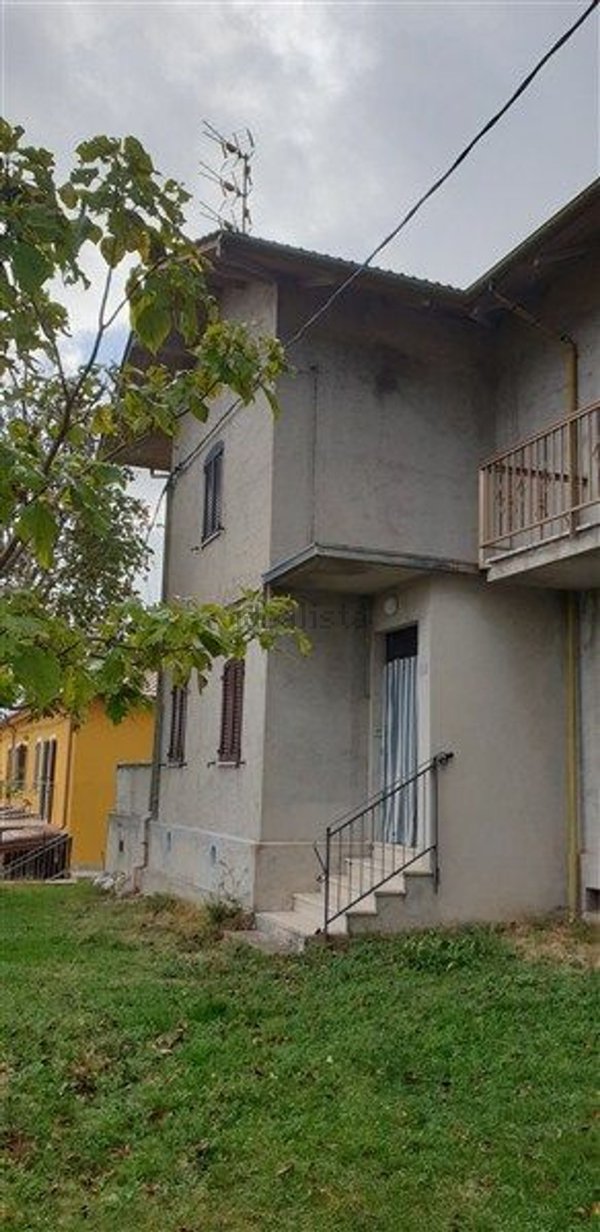 appartamento in vendita a Sassoferrato in zona Cabernardi