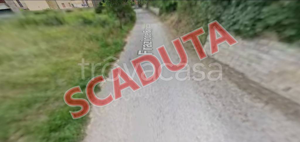 appartamento in vendita a Sassoferrato in zona Baruccio