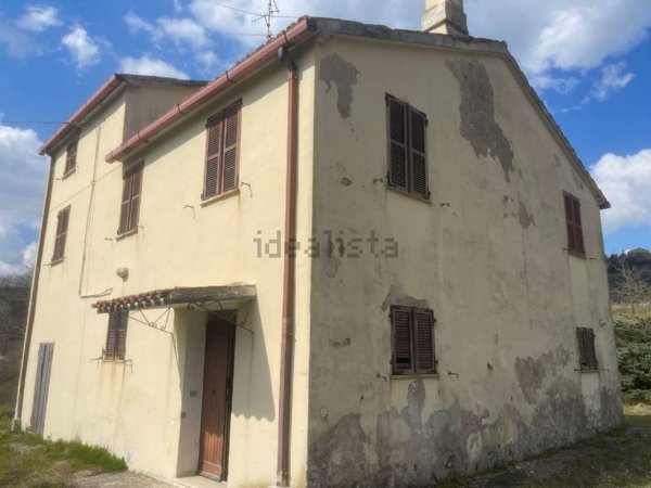 appartamento in vendita a Sassoferrato