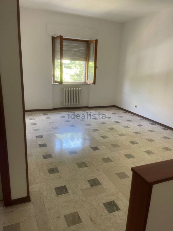 appartamento in vendita a Sassoferrato in zona Borgo Sassoferrato