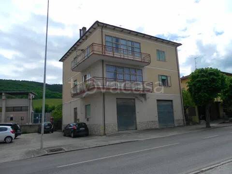 appartamento in vendita a Sassoferrato in zona Borgo Sassoferrato
