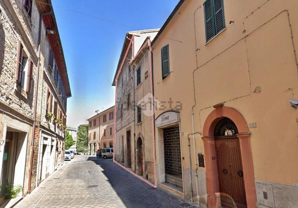 appartamento in vendita a Sassoferrato in zona Borgo Sassoferrato