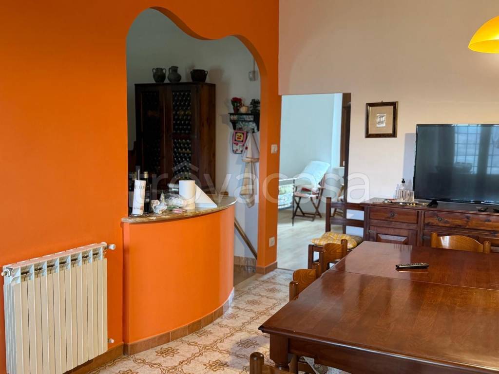 casa indipendente in vendita a Sassoferrato in zona Catobagli