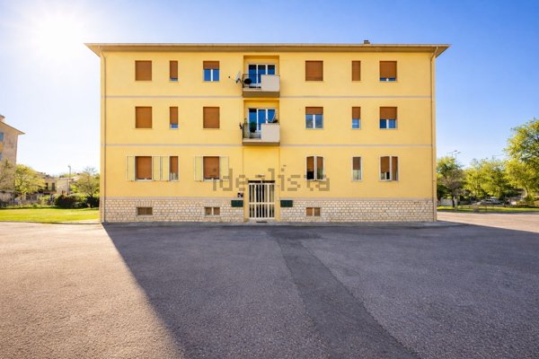 appartamento in vendita a Sassoferrato in zona Borgo Sassoferrato