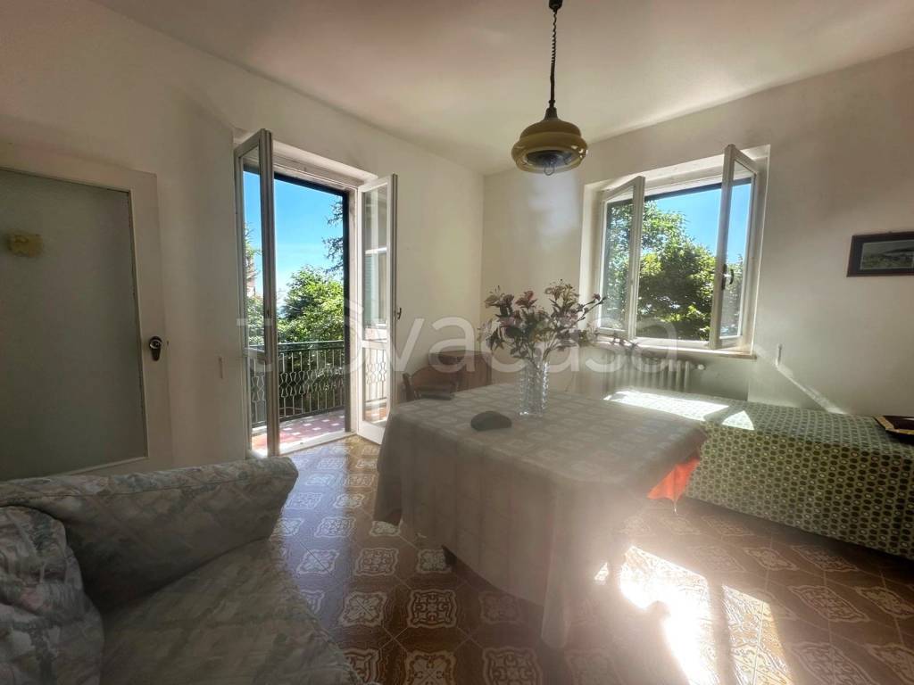 casa indipendente in vendita a Sassoferrato in zona Catobagli