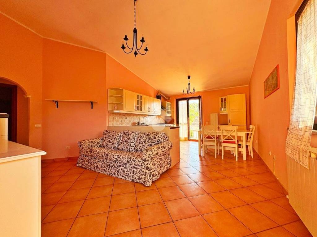 appartamento in vendita a Sassoferrato in zona Monterosso