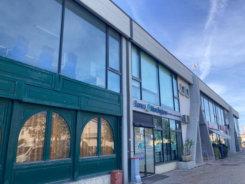 negozio in vendita a Senigallia