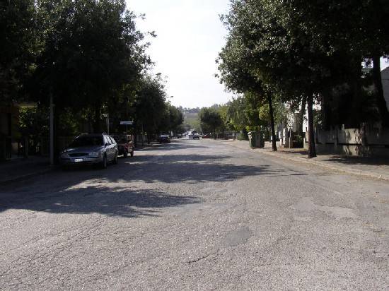locale commerciale in vendita a Senigallia