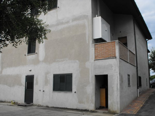 casa indipendente in vendita a Senigallia in zona Mandriola