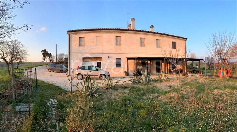 casa indipendente in vendita a Senigallia