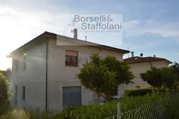 appartamento in vendita a Senigallia in zona Borgo Passera