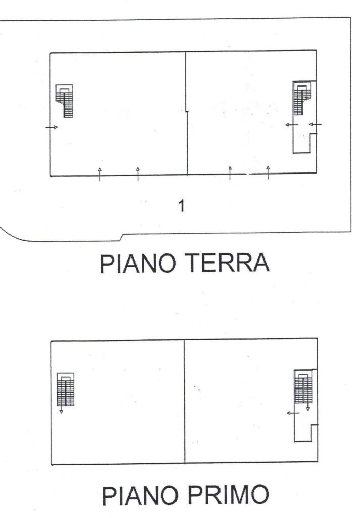 locale commerciale in vendita a Senigallia