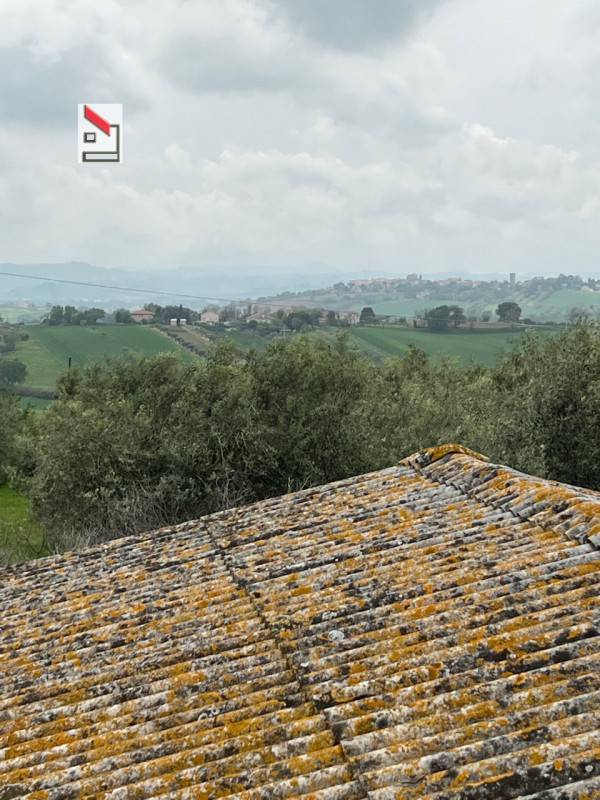 casa indipendente in vendita a Senigallia in zona Montignano