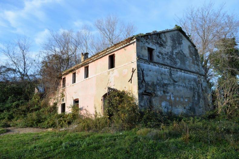 casa indipendente in vendita a Senigallia