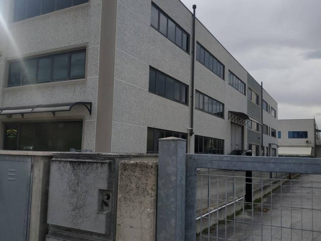 ufficio in vendita a Senigallia
