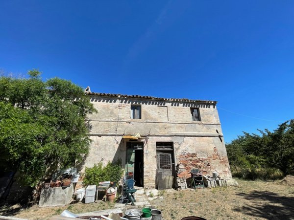 casa indipendente in vendita a Senigallia in zona Montignano