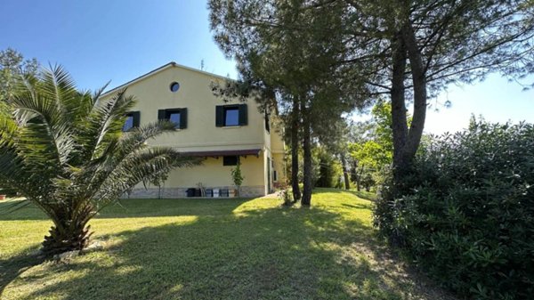casa indipendente in vendita a Senigallia