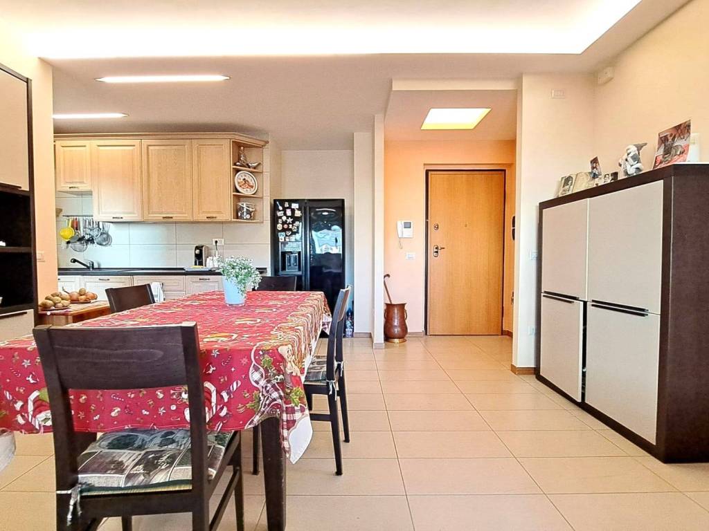 appartamento in vendita a Senigallia in zona Cannella