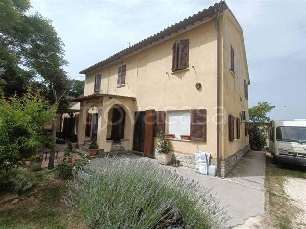 casa indipendente in vendita a Senigallia