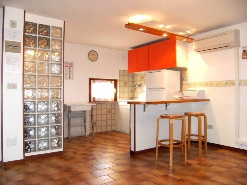appartamento in vendita a Senigallia in zona Cesano