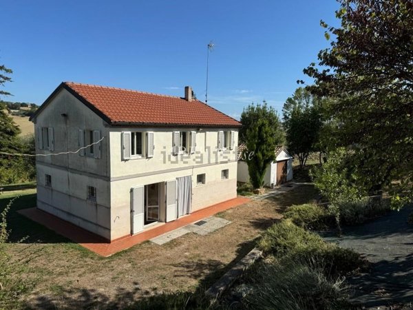 casa indipendente in vendita a Senigallia in zona Filetto