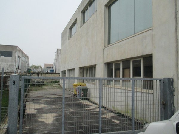 capannone in vendita a Senigallia