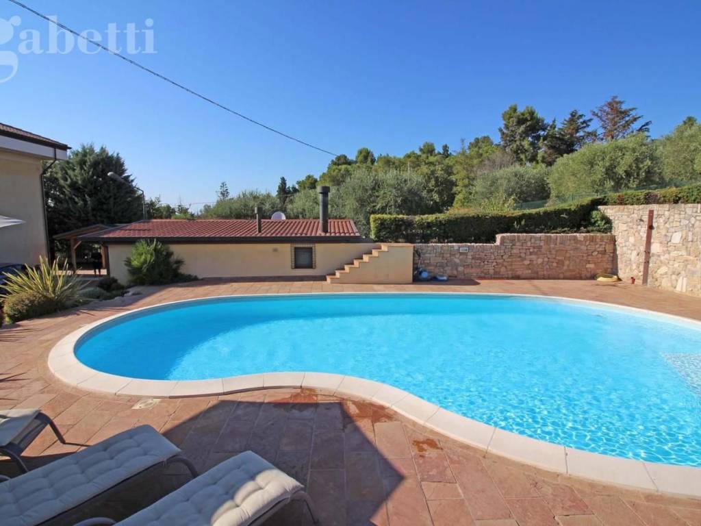 casa indipendente in vendita a Senigallia in zona Sant'Angelo