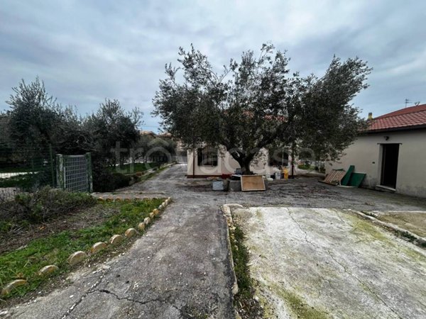 casa indipendente in vendita a Senigallia in zona Marzocca