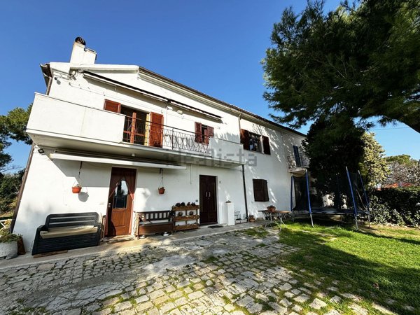 casa indipendente in vendita a Senigallia