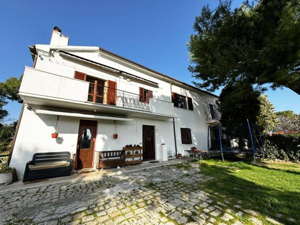 casa indipendente in vendita a Senigallia