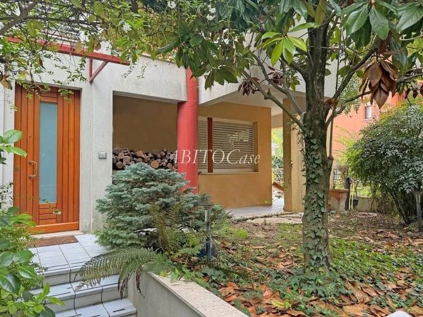 casa indipendente in vendita a Senigallia