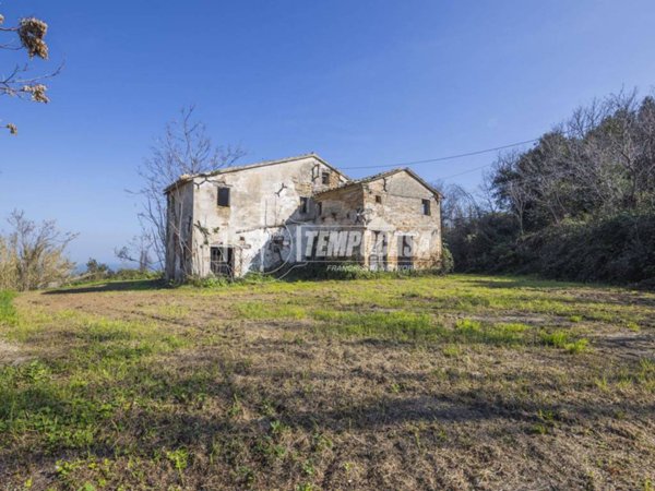 casa indipendente in vendita a Senigallia in zona Borgo Passera