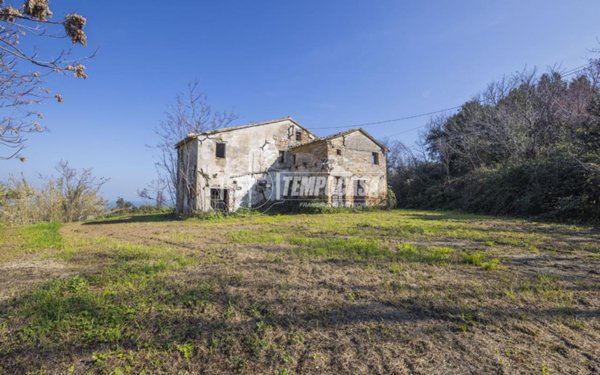 casa indipendente in vendita a Senigallia in zona Gabriella