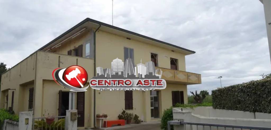 appartamento in vendita a Senigallia in zona Cesano