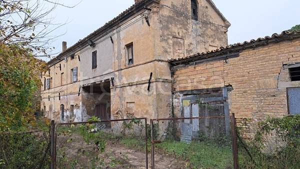 casa indipendente in vendita a Senigallia