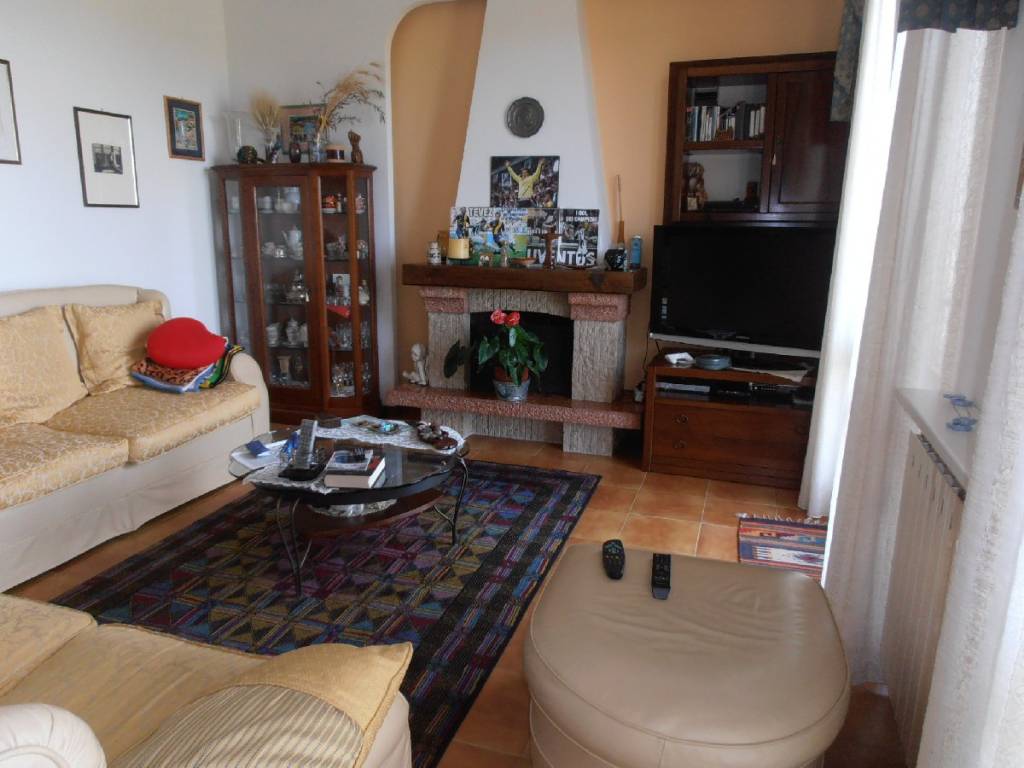 casa indipendente in vendita a Senigallia