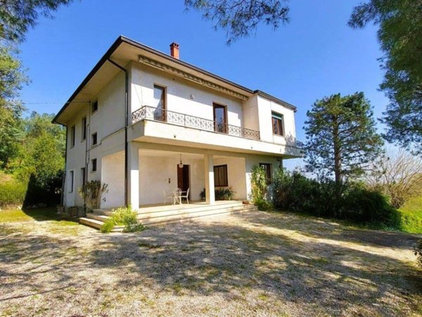 casa indipendente in vendita a Senigallia in zona Cannella