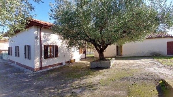 casa indipendente in vendita a Senigallia in zona Marzocca