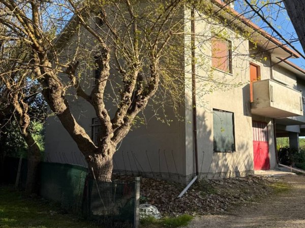 casa indipendente in vendita a Senigallia in zona Cannella
