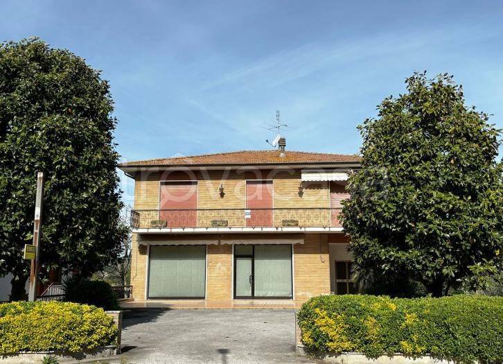 casa indipendente in vendita a Senigallia in zona Bettolelle