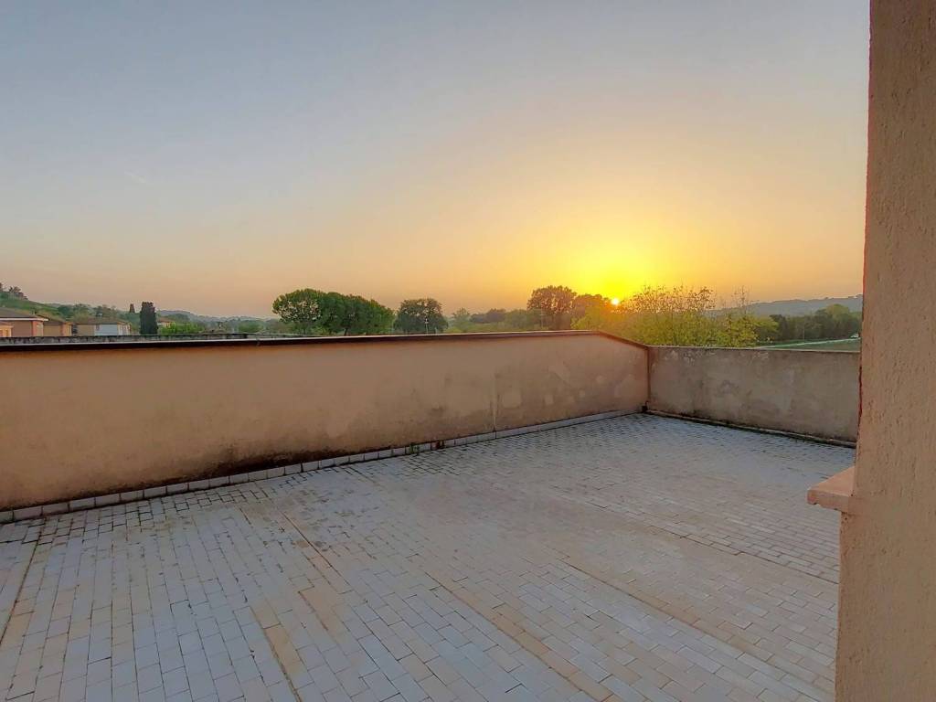 appartamento in vendita a Senigallia in zona Bettolelle