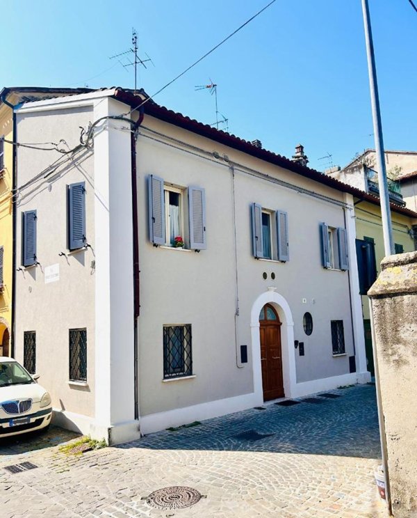 casa indipendente in vendita a Senigallia